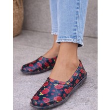 Kadın Çiçek Desenli Yağmur Ayakkabısı – Kaymaz Taban Günlük Bahçe Ayakkabısı