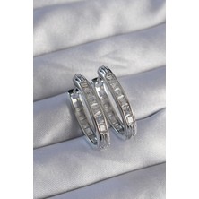 Bazarhane Pirinç Gümüş Renk Zirkon Taşlı Oval Model Küpe