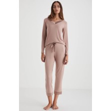 Catherine's Yumuşak Dokulu Pijama Takımı