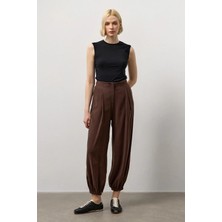 Molene Kahverengi Pensli Paçası Lastikli Jogger Pantolon