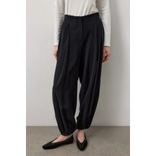 Molene Siyah Pensli Paçası Lastikli Jogger Pantolon