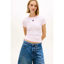 Tommy Jeans Kadın TIŞÖRT-DW0DW17881
