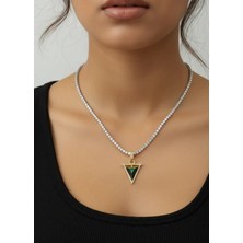 Biju Yılmaz Vip Mix Yeşil Taşlı Üçgen Su Yolu Kolye - 25-VIPK43