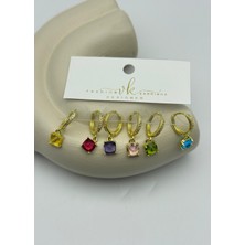 Biju Yılmaz Vip Gold Renkli Kare Taşlı Sallantılı 6'lı Küpe - 26VIPKP65