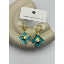 Biju Yılmaz Vip Gold Taşlı Sallantılı Yonca Küpe - 26VIPKP29