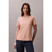 Calvin Klein Kadın TIŞÖRT-LV047B224G