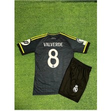 Real/madrid/ 2026 Sezonu Valverde /8/ Deplasman Çocuk Forması (Gri) 4 Lü Set