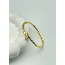 Biju Yılmaz Xuping Gold Taşlı Çivi Kelepçe - 25-XPKE08