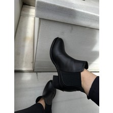 Akça Shoes Siyah Topuklu Bot