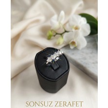 Lumiera Silver 925 Ayar Gümüş Beştaş Model Kadın Yüzüğü- Ölçü No: 16