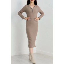 Indispensablely Fermuar Detaylı Fitilli Şardonlu Elbise Bej