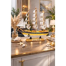 Home Dekor Hediye Isime Kişiye Özel Dekoratif Premium Ahşap El Yapımı Yelkenli Gemi Maketi 33X33 cm Biblo Hediye 531-C