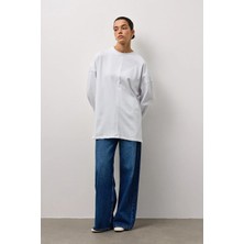 Molene Beyaz Oversize Kesim Uzun Kollu Basic T-Shirt
