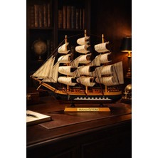 Kesene Isime Kişiye Özel Dekoratif Premium Ahşap El Yapımı Yelkenli Gemi Maketi 40X40 cm Biblo Hediye 532-D
