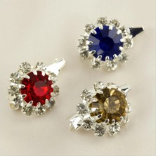 Aesco Oval Taşlı Broş