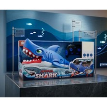 Farbu Oyuncak Uzaktan Kumandalı Robot Köpekbalığı - Su Püskürtme, Ses ve Hareket Özellikli Oyuncak