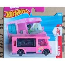 Hot Wheels Barbie Dream Camper [pink] Mattel 1/5, 21/250, 1:64 Scale Diecast Toy Vehicle, 2026