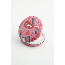 Euromoda Kiss Me Yazılı Dudak Motifli Küçük Cep Makyaj Aynası