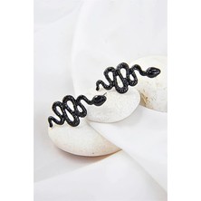 Euromoda Kıvrımlı Yılan Tasarımlı Siyah Renkli Unısex Vidalı Küpe