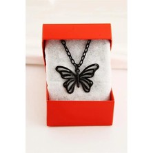 Euromoda Kutulu Kelebek Tasarımlı Siyah Renkli Zincirli Kolye