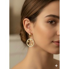 IRONMOON Altın Renk Halka Içi Tasarımlı Sallanan Çelik Küpe