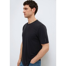 Mavi Soft-Premium Siyah (Tencel™) Modal Karışımlı Tişört 0613469-900
