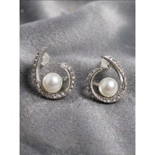 Meneva Aksesuar Sarmal Işıltı Taşlı ve Inci Detaylı Modern Gümüş Silver Renk Küpe