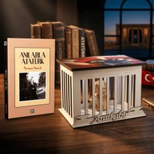 Halk Kitabevi Anılarla Atatürk ve Atatürk Büstlü Ahşap Anıtkabir Işıklı Maket