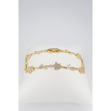 Stella Fortis Çiçek & Yaprak Motifli Taşlı Kadın Bileklik – Altın / Gümüş Renk Seçenekli Zarif Bileklik