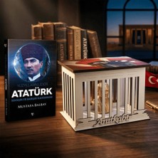 Halk Kitabevi Yüzyılların Lideri Atatürk ve Atatürk Büstlü Ahşap Anıtkabir Işıklı Maket