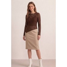 AKD Atelier Kadın Dantel Bluz Transparan Uzun Kollu Asimetrik Kesim Bisiklet Yaka Slim Fit Şık Bluz