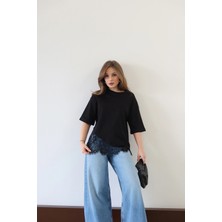 Eteği Dantelli T-Shirt Siyah