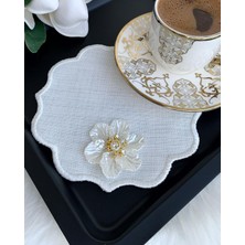 Mora Tekstil 6 Adet Çiçek Broşlu Simli Ipli Nakışlı Sunum Peçetesi, Kahve Sunum Peçetesi,leke Tutmaz Kumaş