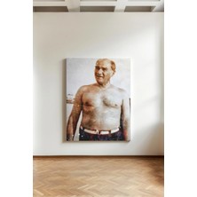 Kanvaspera Deniz Kıyısında Atatürk - Kanvas Tablo - Renkli, Içten ve Doğal Önderlik Temalı Duvar Dekorasyonu