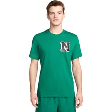 Nike Sportswear Club Erkek Yeşil Günlük Stil Tişört