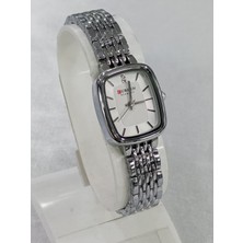 Curren Çelik Kordonlu, Dikdörtgen Kasalı, Su Geçirmez, 2 Yıl Garantili Kadın Kol Saati