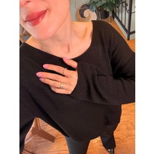 Ali Butik Siyah Oval Yaka Dökümlü Triko