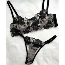 Feenia Blackrose Siyah Çiçek Işlemeli Sütyen Takımı