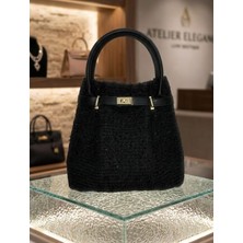 Siyah Dokulu Kumaş Gold Tokalı El Emeği Kadın El Çantası – Günlük & Şık Kullanım