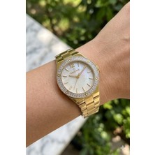 Essence Kadın 32 mm Çelik Kasa Altın Çelik Kordon Sedef Kadran Analog Kol Saati