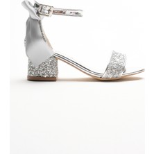 SGF Kids Gümüş Cam Kırığı Arkadan Fiyonklu Çocuk Ayakabı