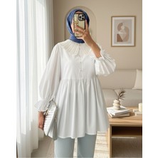 Moda Morfo Kolu Lastikli Organze Bebe Yaka Yarım Düğmeli Tunik -Beyaz
