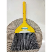 Aesco Plastik Süpürge Orta 1 Adet ROYALEKS-HS255