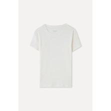 Kadın Kırık Beyaz Bisiklet Yaka T-Shirt