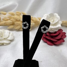 Victoria 925 Ayar Gümüş Kalp Figürlü Çelenk Küpe – Minimal Romantik Tasarım