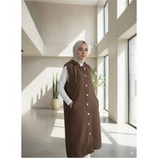 Lavrisa Kadın Kapüşonlu Uzun Kapitone Yelek