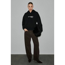 Grimelange TERALY Kadın Organik Pamuklu Polarlı Kumaşlı Baskı Detaylı Siyah Sweatshirt