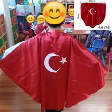 Pandoli Türk Bayrağı Ay Yıldız Baskılı Kırmızı Renk Saten Gösteri Pelerini 4-6 Yaş Arası Çocuk 23 Nisan 29 Ekim 10 Kasım 19 Mayıs Için