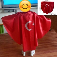 Pandoli Türk Bayrağı Ay Yıldız Baskılı Kırmızı Renk Saten Gösteri Pelerini 7-12 Yaş Arası Çocuk  23 Nisan 29 Ekim 10 Kasım 19 Mayıs Için