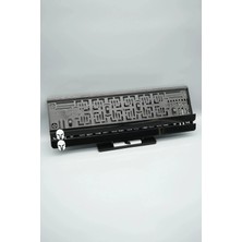 Pi Dekorasyon Gladyatör 3D Kabartmalı Pleksi Araba Plakalığı